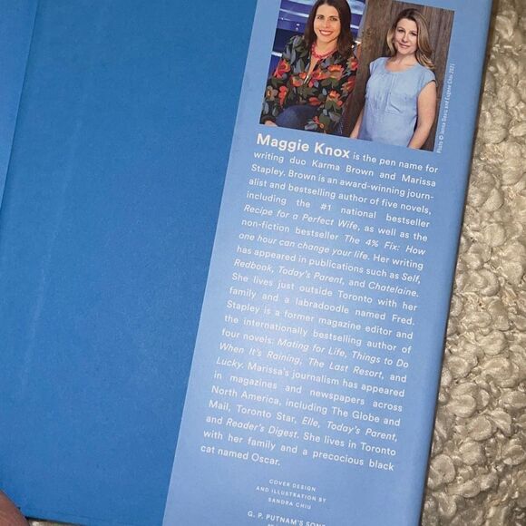 Maggie Knox The Holiday Swap Hardcover Novel BOTM Book Of The Month - Picture 3 of 6